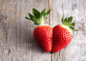 3 Course Dinner Menu Using Strawberries for Valentines Day (2023)