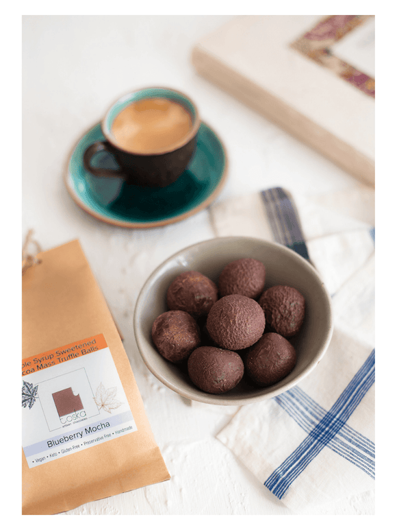 Blueberry Mocha Truffle Balls (Maple Syrup Sweetened) - 150g - Toska Chocolates - The Gourmet Box